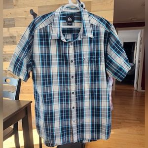 Quiksilver - Men's SS Button Up - XL